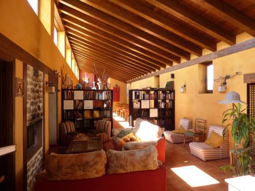 Foto de las zonas nobles de Hotel Rural Bioclimático Sabinares del Arlanza