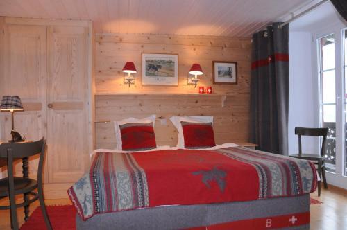 Foto de una habitación de Swiss Historic Hotel du Pillon, Grand Chalet des Bovets