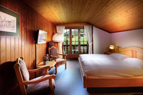 Room – Hôtel Aux Mille Etoiles