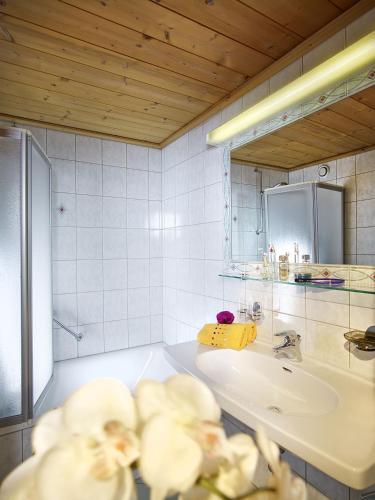 Bathroom – Hotel Traube