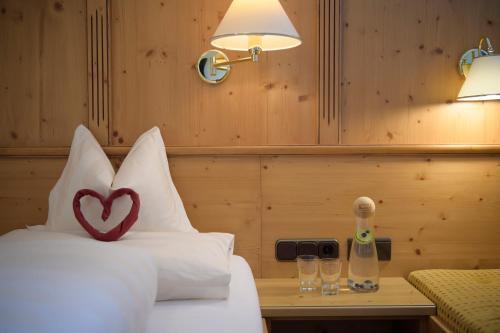 Room – Hotel Traube