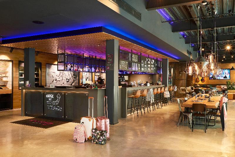 Foto de los servicios de Hotel Moxy York