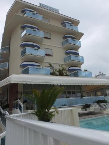 Foto del exterior de Hotel Canarie
