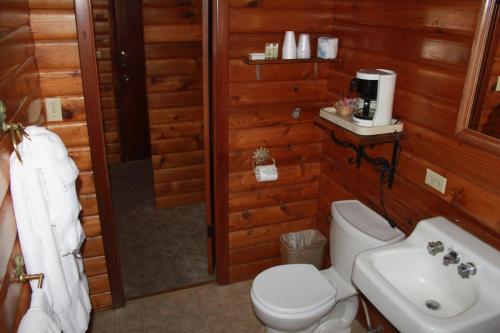 Foto del baño de Virginia Creek Settlement