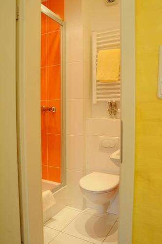 Bathroom – Hotel zur alten Stadtmauer