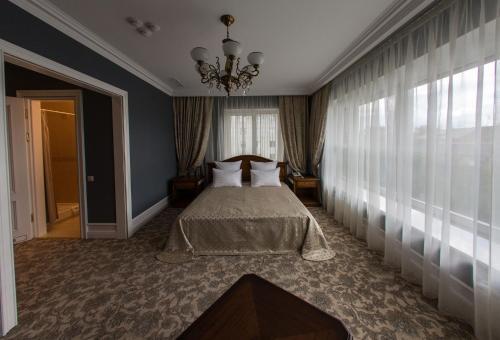 Room – Business club hotel RAZUMOVSKY
