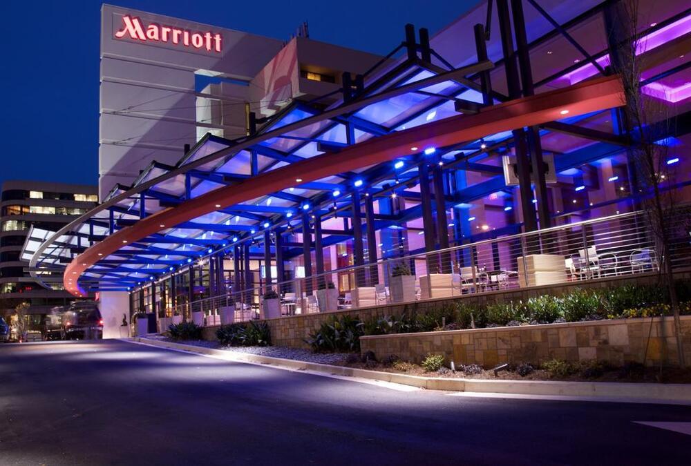 Foto del exterior de Atlanta Marriott Buckhead Hotel &amp;amp; Conference Center