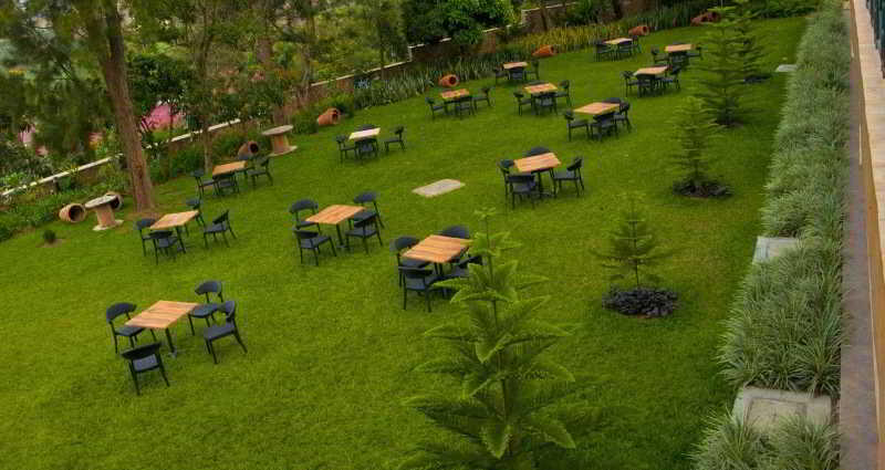 Gorillas Golf Hotel, Kigali - Central de Reservas