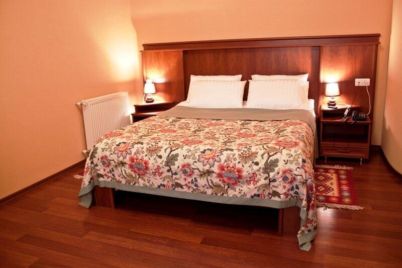 Photo – Astoria Hotel