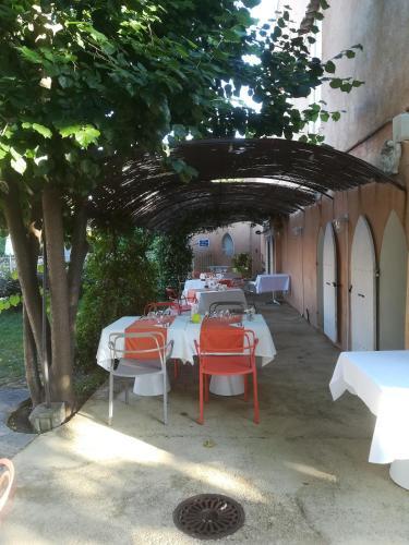 Foto general de Auberge de la Cauquiere