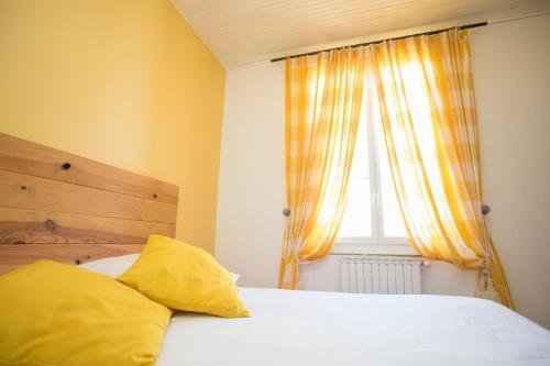 Foto de una habitación de Auberge de la Cauquiere