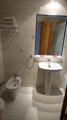 Foto del baño de Hotel Valmar