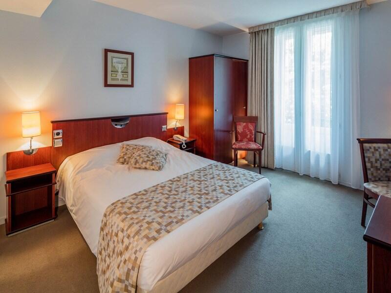 Foto de una habitación de Hotel Noemys Néris Montluçon - ex Mona Lisa