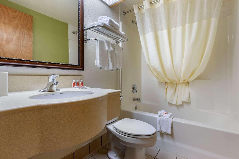 Foto del baño de Hotel Econo Lodge Cherokee