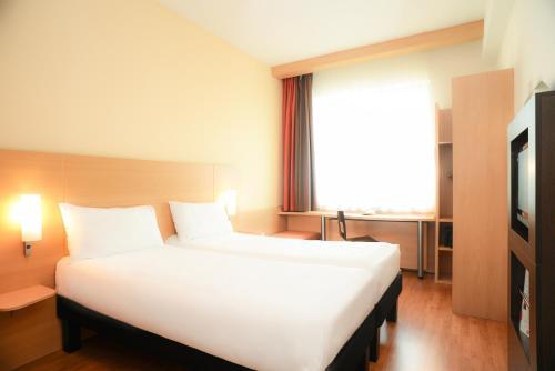 Foto general de Hotel ibis Douai Centre