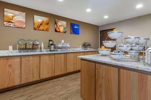 Foto de restauración de Hotel Comfort Inn &amp;amp; Suites Albuquerque Downtown