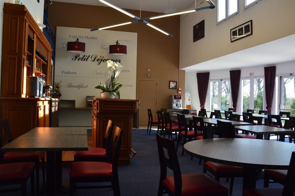 Foto general de The Originals City Hôtel, Aéroport Beauvais (ex: Inter-Hotel)