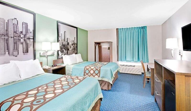 Foto de una habitación de Hotel Super 8 by Wyndham Brockton