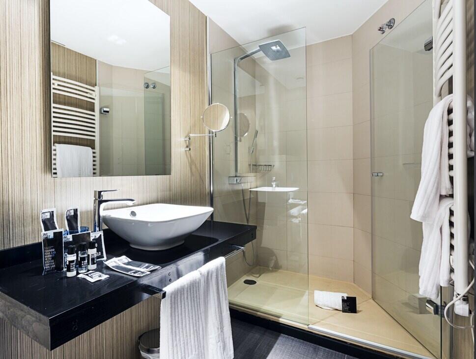 Foto del baño de Hotel One Shot Luchana 22