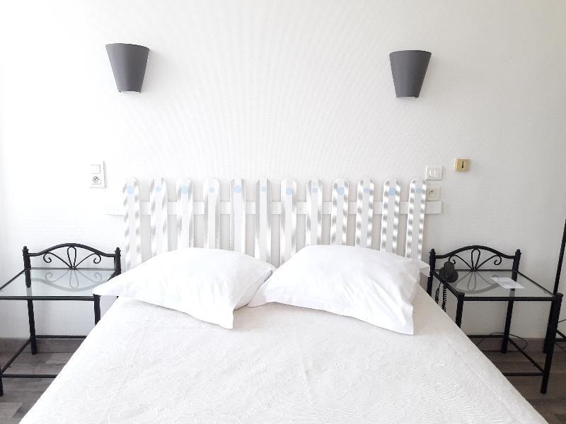 Foto de una habitación de Au Nouvel Hôtel