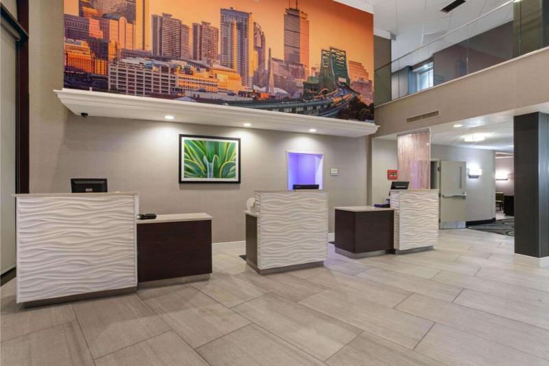 Foto de las zonas nobles de Hotel La Quinta by Wyndham Boston-Andover
