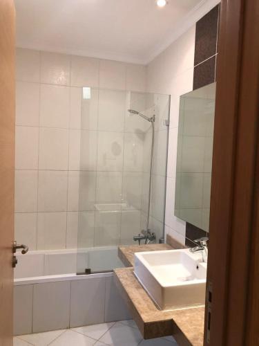 Foto del baño de Apartamentos Dream Royal Residence