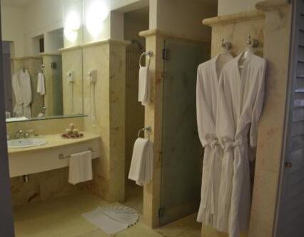 Foto del baño de Hotel Tres Vidas Acapulco