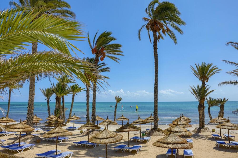 Foto general de Hotel COOEE Hari Club Beach Resort