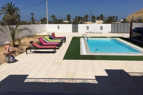 Foto de los servicios de Belle Villa Avec Piscine sans vis a vis