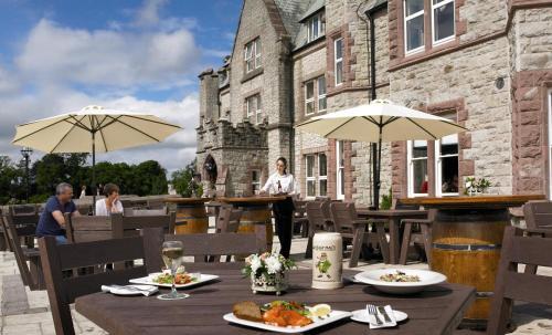 Foto del exterior de Breaffy House Hotel and Spa