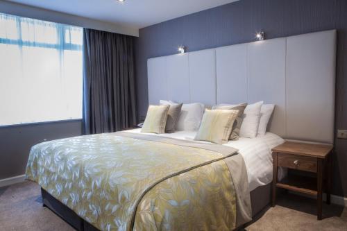 Foto de una habitación de Four Seasons Hotel &amp;amp; Leisure Club