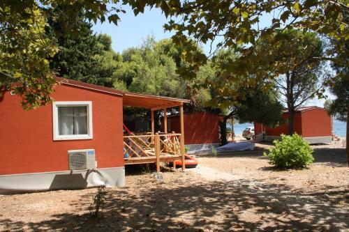 Foto del exterior de Mobile Homes Adriatic Camping - Perna Orebic