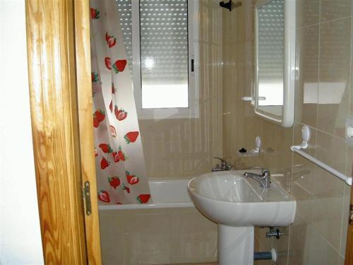 Foto del baño de Apartamentos Emejota