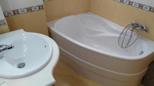 Foto del baño de Alquileres Vacacionales Alpen 1- Rcial. Kronos