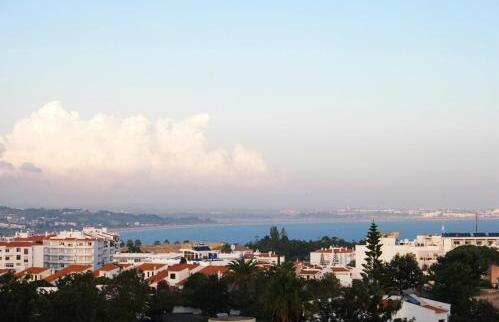 Foto del entorno de Apartamentos Via Dona Ana