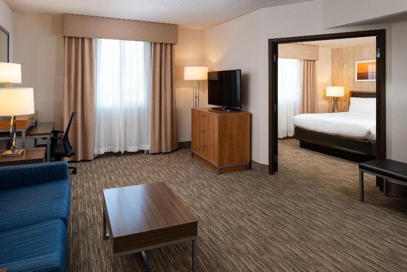 Foto de una habitación de Holiday Inn Express San Francisco Airport South, an IHG Hotel