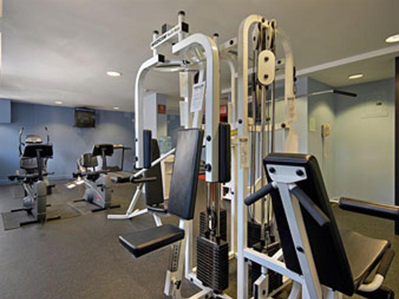Photo – Hotel Ramada by Wyndham Jersey City