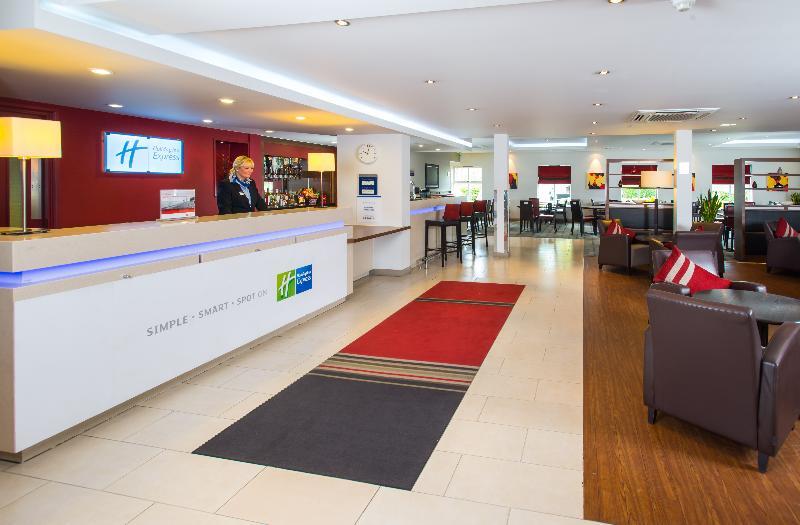 Foto general de Holiday Inn Express Birmingham Oldbury, an IHG Hotel