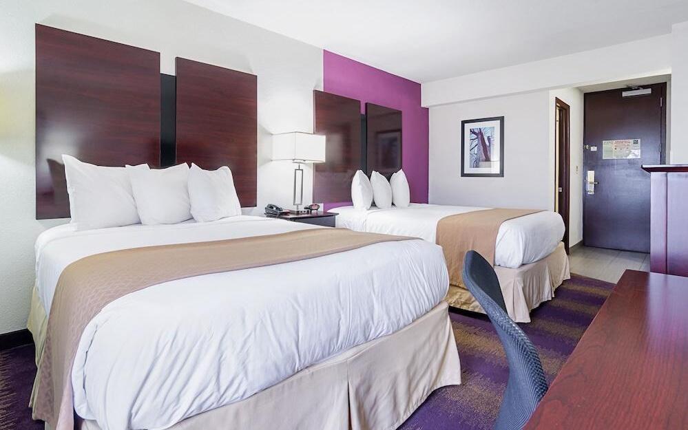 Foto de una habitación de Hotel Quality Inn West End