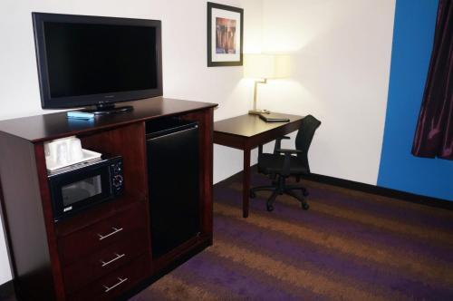 Foto de una habitación de Hotel Quality Inn West End
