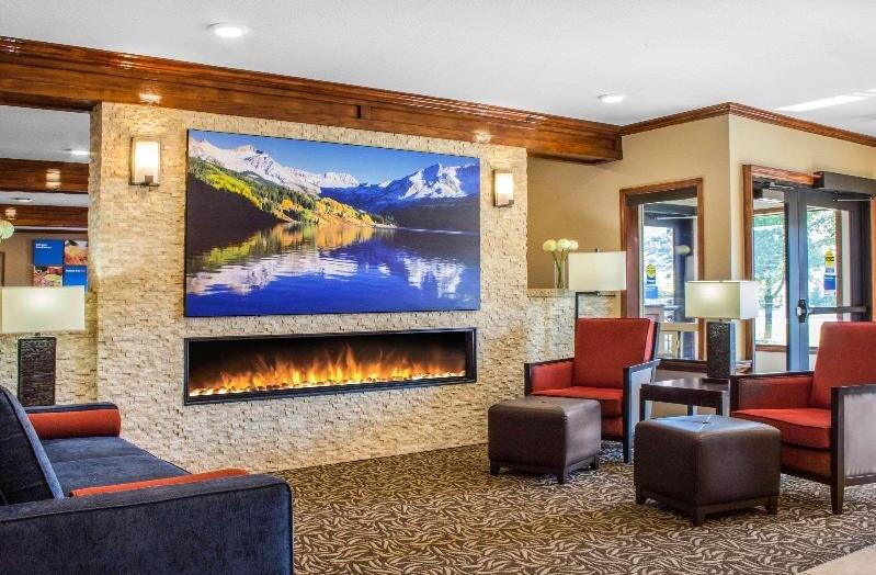 Foto de las zonas nobles de Hotel Comfort Inn &amp;amp; Suites Durango