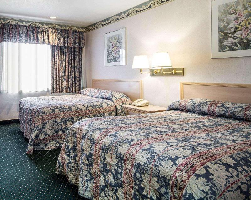 Foto de una habitación de Motel Rodeway Inn Monterey Near Fairgrounds