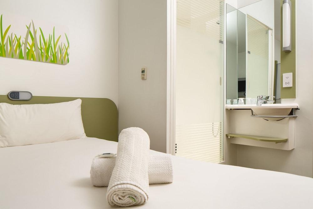 Foto de una habitación de Hotel ibis budget Manchester Centre Pollard Street