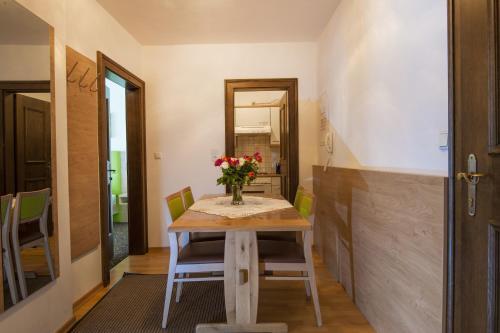 Room – Apartments Kaiser-Franz