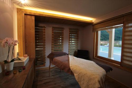 Foto de los servicios de Logis Hotel &amp;amp; Spa Beau-Site