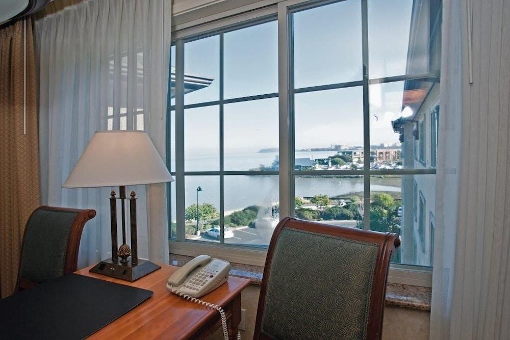 Foto general de Bay Landing Hotel