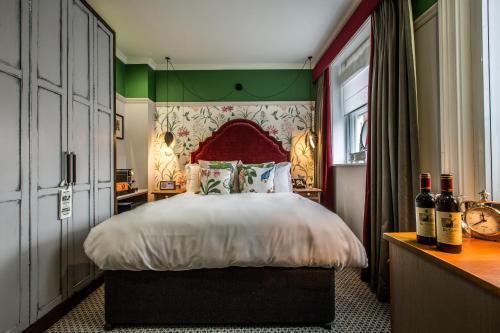Room – Hotel Orange Tree