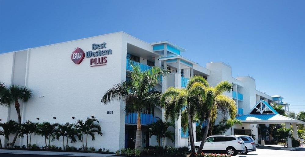 Hotel Best Western Plus Siesta Key Gateway, Sarasota - Reserving