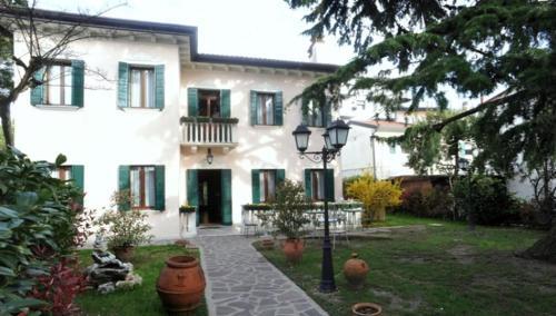 Foto general de Villa Crispi