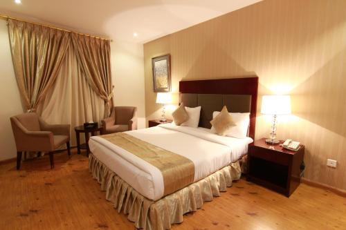 Room – Aparthotel Aliah Tolan Palace